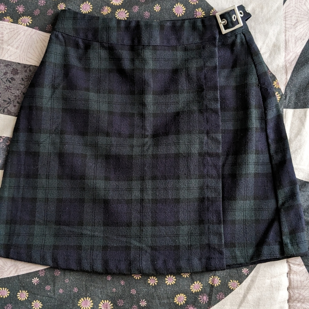 plaid buckle miniskirt